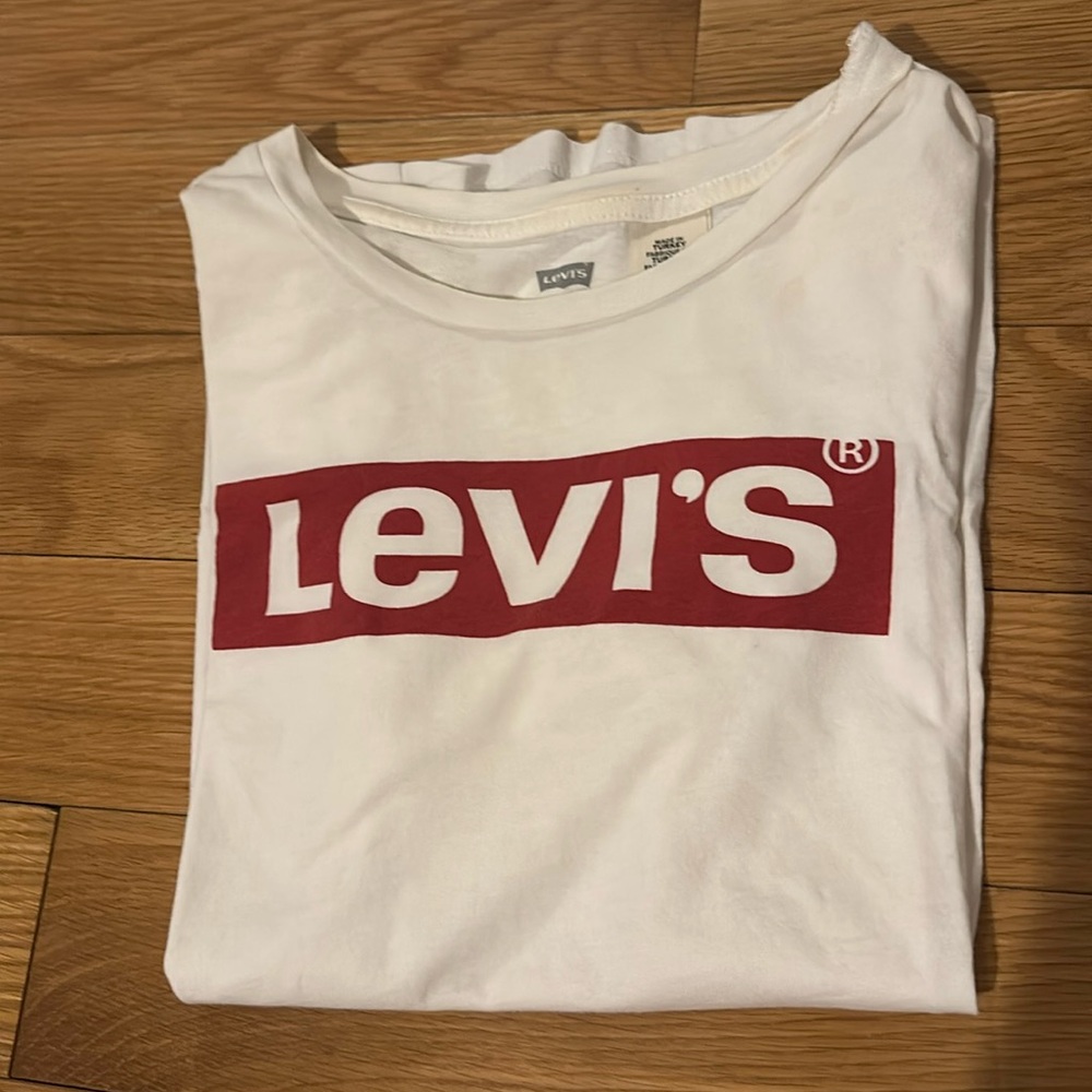 Levi’s White Logo T-Shirt